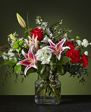 FTD Peppermint Swirl Bouquet