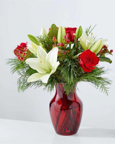 Inspired by the lush greenery and timeless charm of evergreen trees, this wintry mix creates a classic and sophisticated color palette that is perfect for any occasion.