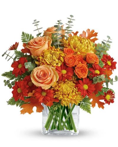 <p>Excellent flower arrangement to gift or decorate your house this fall.</p>